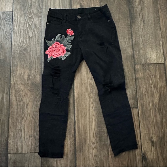Machine Rose Embroidered Black Skinny Jean - Picture 1 of 5